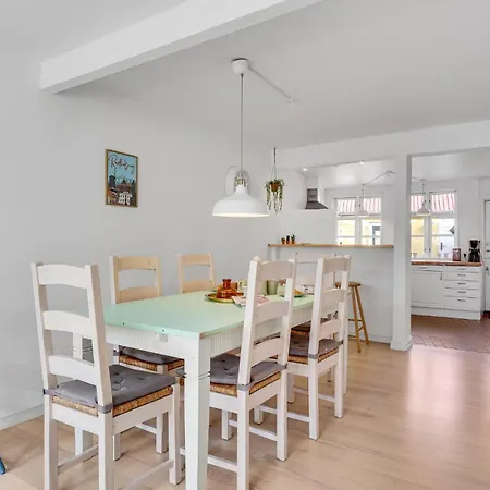 Awesome In With Kitchen