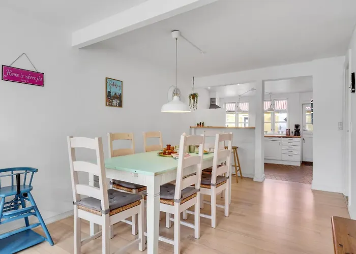 Awesome In With Kitchen